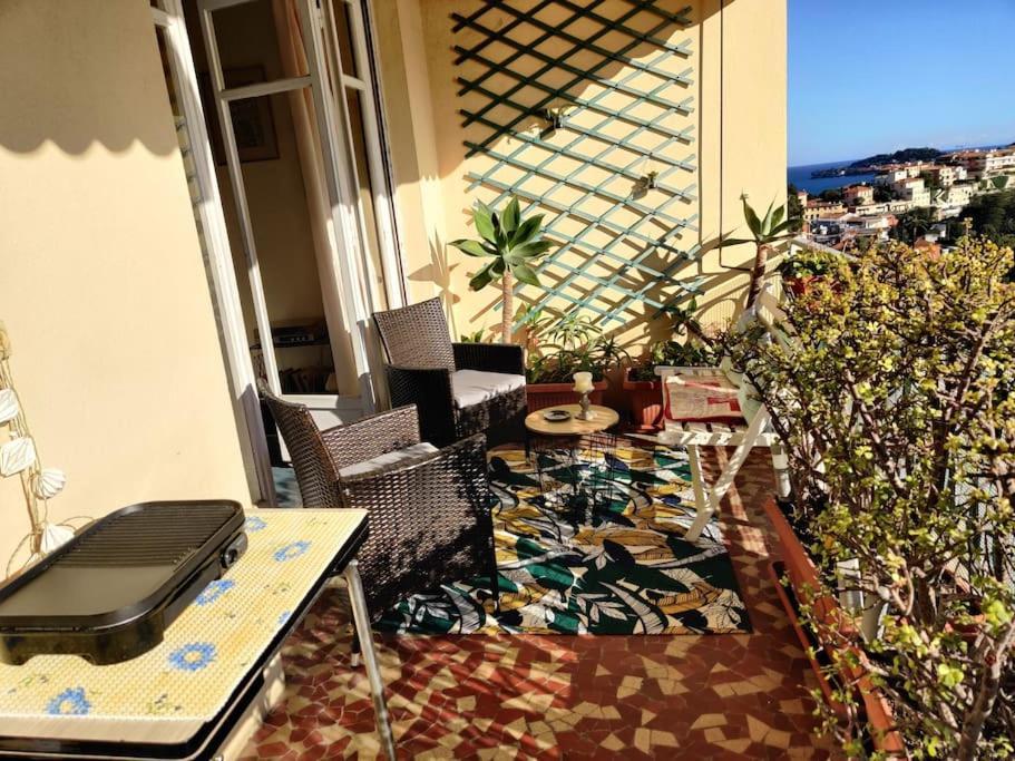 Vintage Flat On Villefranche Bay - Free Car Park Ngoại thất bức ảnh