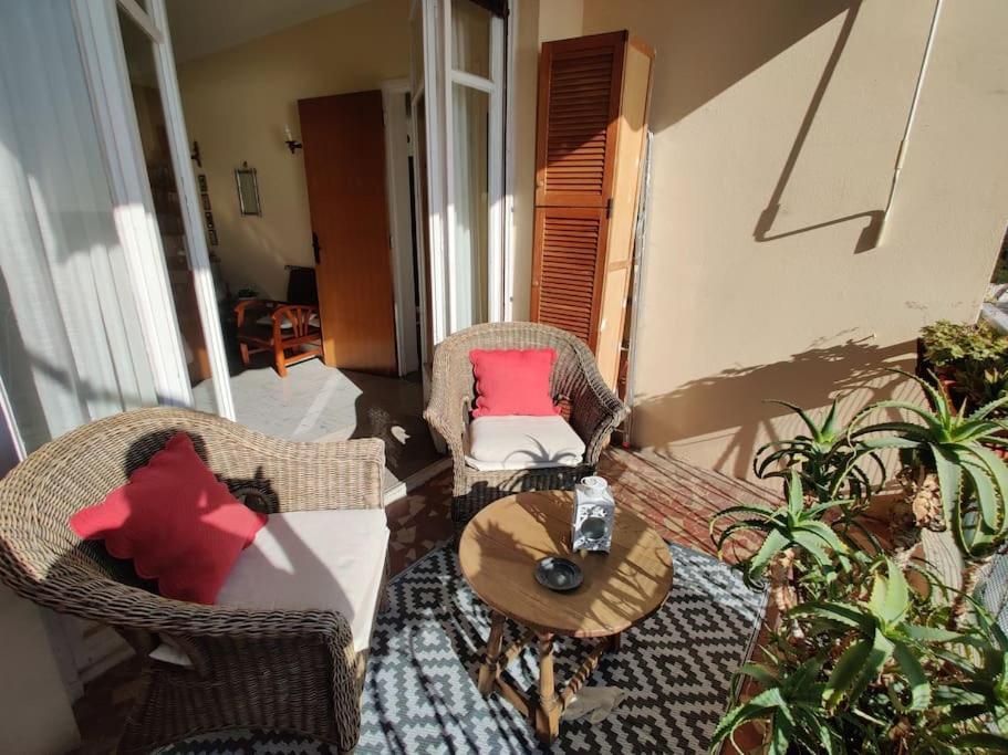 Vintage Flat On Villefranche Bay - Free Car Park Ngoại thất bức ảnh
